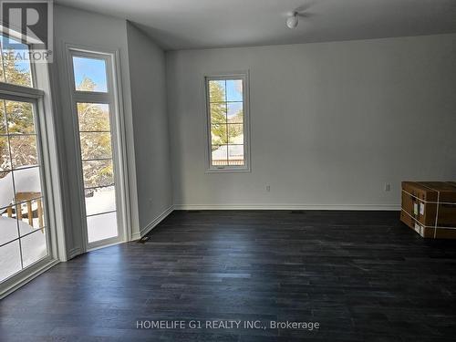 4 Turnberry Court, Bracebridge, ON - Indoor Photo Showing Other Room