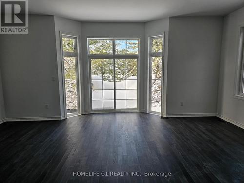 4 Turnberry Court, Bracebridge, ON - Indoor Photo Showing Other Room