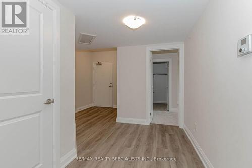 313 - 118 Summersides Boulevard, Pelham, ON - Indoor Photo Showing Other Room