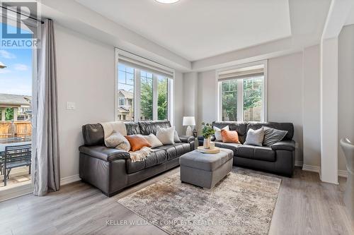 187 - 1890 Rymal Road E, Hamilton, ON - Indoor Photo Showing Living Room