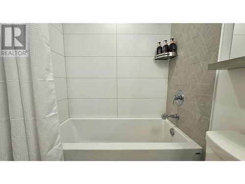 1488 Bertram Street Unit# 1301, Kelowna, BC - Indoor Photo Showing Bathroom