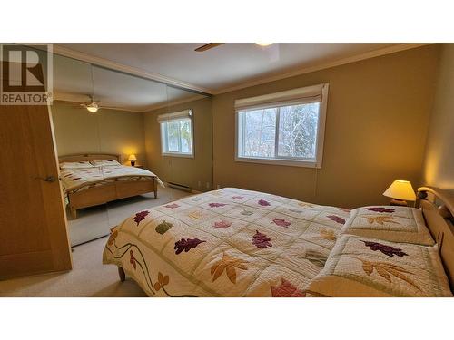 1611 Nickleplate Road Unit# 407 Lot# Sl 26, Rossland, BC - Indoor Photo Showing Bedroom