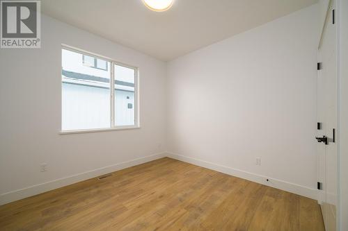 2106 Linfield Drive, Kamloops, BC - Indoor Photo Showing Other Room