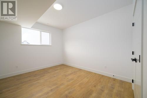 2106 Linfield Drive, Kamloops, BC - Indoor Photo Showing Other Room