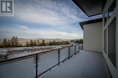 2106 Linfield Drive, Kamloops, BC - Outdoor With View With Exterior