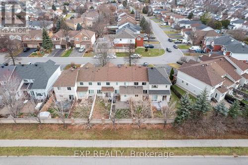 99 Locheland Crescent, Ottawa, ON 