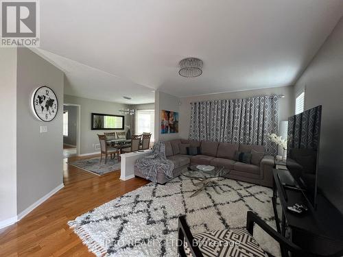 Mn/2Nd - 1465 Clark Boulevard, Milton, ON - Indoor Photo Showing Living Room