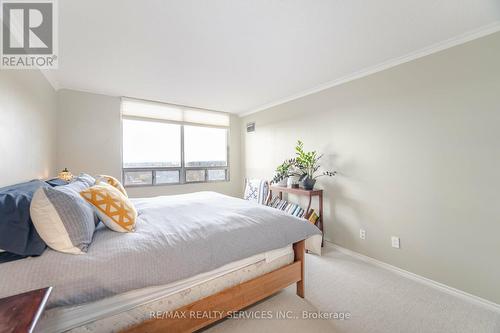 1109 - 310 Mill Street S, Brampton, ON - Indoor Photo Showing Bedroom