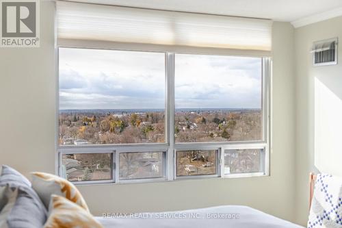 1109 - 310 Mill Street S, Brampton, ON - Indoor Photo Showing Bedroom