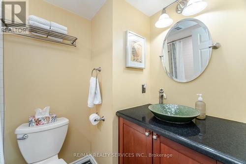 1109 - 310 Mill Street S, Brampton, ON - Indoor Photo Showing Bathroom