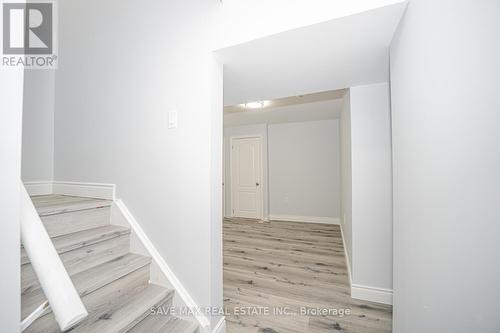 252 Shady Glen Crescent, Kitchener, ON - Indoor Photo Showing Other Room