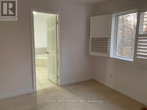 7340 Zinnia Place, Mississauga, ON - Indoor Photo Showing Other Room