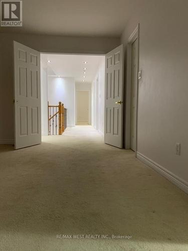 7340 Zinnia Place, Mississauga, ON - Indoor Photo Showing Other Room