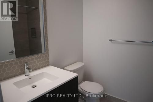 1119 - 2520 Eglinton Avenue W, Mississauga, ON - Indoor Photo Showing Bathroom