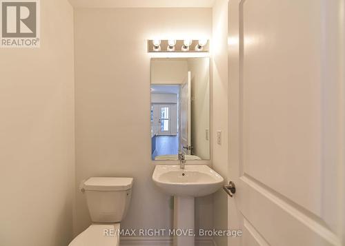 59 Wyn Wood Lane, Orillia, ON - Indoor Photo Showing Bathroom