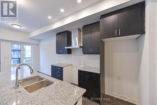 59 Wyn Wood Lane, Orillia, ON - Indoor Photo Showing Kitchen With Double Sink