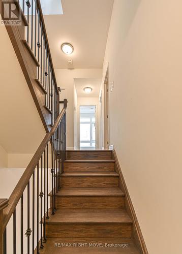 59 Wyn Wood Lane, Orillia, ON - Indoor Photo Showing Other Room