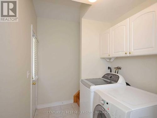 Bsmt - 717 Salinger Court, Mississauga, ON - Indoor Photo Showing Laundry Room