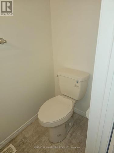 47 Carleton Place, Brampton, ON - Indoor Photo Showing Bathroom