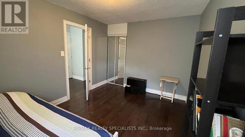 62 Camberley Crescent, Brampton, ON - Indoor Photo Showing Bedroom