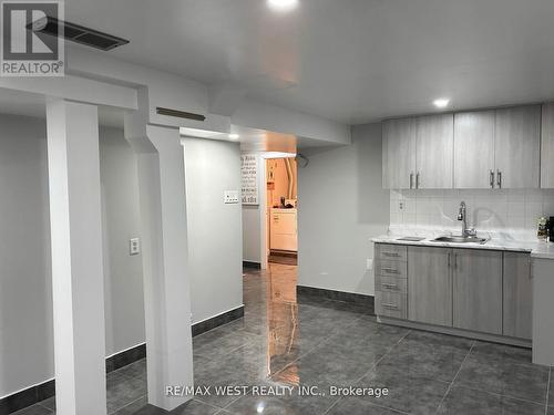 62 Kay Drive, Toronto, ON - Indoor Photo Showing Kitchen