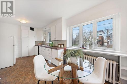 107 Lake Shore Drive, Toronto, ON - Indoor Photo Showing Dining Room