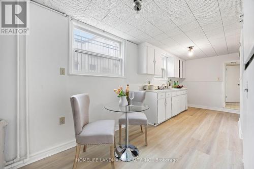 107 Lake Shore Drive, Toronto, ON - Indoor Photo Showing Dining Room