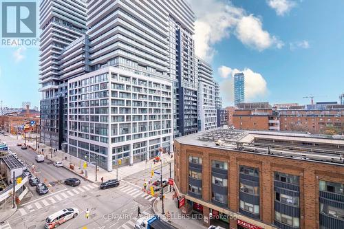 619 - 158 Front Street E, Toronto, ON - Outdoor With Facade