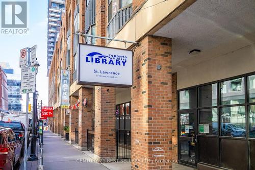 619 - 158 Front Street E, Toronto, ON -  Photo Showing Other Room