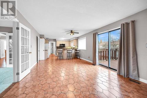 1281 Abbey Court, Burlington, ON - Indoor Photo Showing Other Room