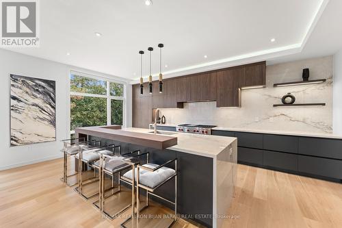 8 Ravenscroft Circle, Toronto, ON - Indoor Photo Showing Kitchen With Upgraded Kitchen