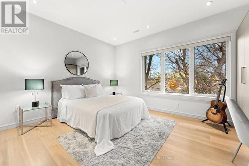 8 Ravenscroft Circle, Toronto, ON - Indoor Photo Showing Bedroom