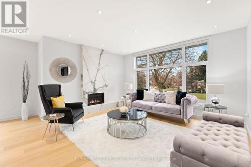 8 Ravenscroft Circle, Toronto, ON - Indoor Photo Showing Living Room With Fireplace