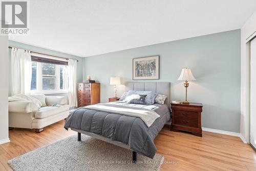 32 Royal Oak Court, Ottawa, ON 