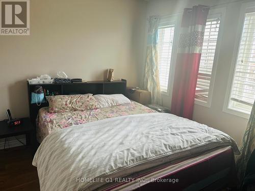 47 Madronna Gardens, Brampton, ON - Indoor Photo Showing Bedroom