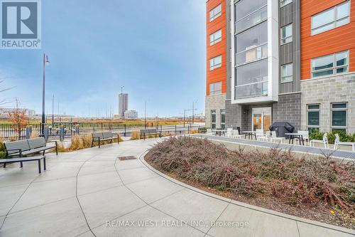 613 - 200 Lagerfeld Drive, Brampton, ON - Outdoor