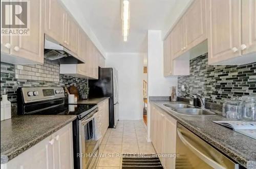 Main - 6892 Old Creditview Road, Mississauga, ON - Indoor Photo Showing Kitchen With Double Sink With Upgraded Kitchen