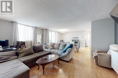 808 - 5 San Romanoway, Toronto, ON - Indoor Photo Showing Living Room