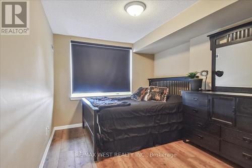 1112 - 4 Elsinore Path S, Toronto, ON - Indoor Photo Showing Bedroom