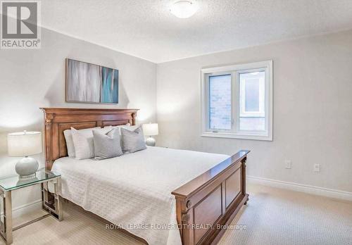 33 Swans Trail, Brampton, ON - Indoor Photo Showing Bedroom