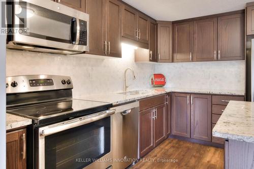 H - 29 Sienna Street, Kitchener, ON - Indoor Photo Showing Kitchen