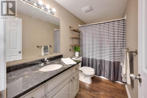 H - 29 Sienna Street, Kitchener, ON - Indoor Photo Showing Bathroom