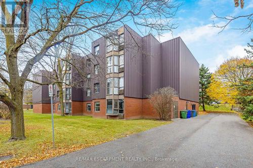 302 - 10 Ajax Street, Guelph, ON - Outdoor