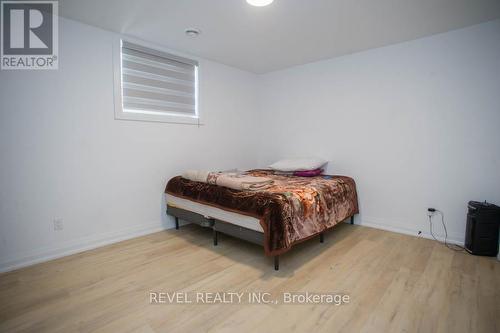 14 Bowen Place, Brant, ON - Indoor Photo Showing Bedroom