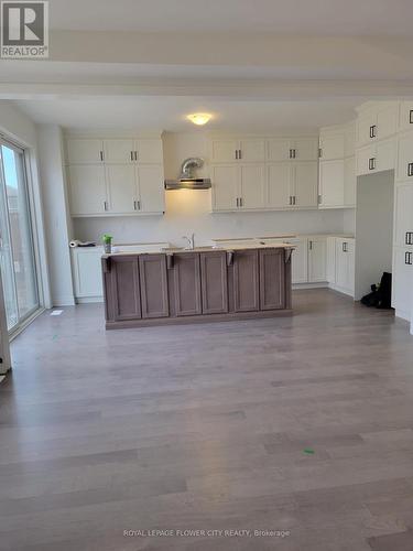 79 Milt Schmidt Street, Kitchener, ON - Indoor Photo Showing Kitchen