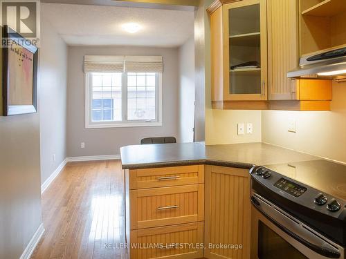 43 - 1570 Richmond Street, London, ON - Indoor Photo Showing Kitchen