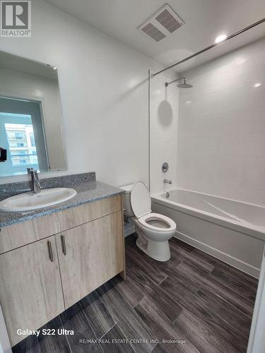 701 - 181 Elmira Road, Guelph, ON - Indoor Photo Showing Bathroom