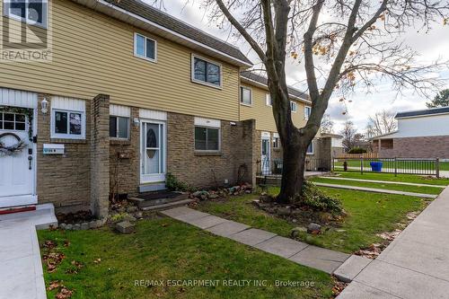 M - 25 Bryna Avenue, Hamilton, ON - Outdoor