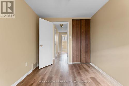 M - 25 Bryna Avenue, Hamilton, ON - Indoor Photo Showing Other Room