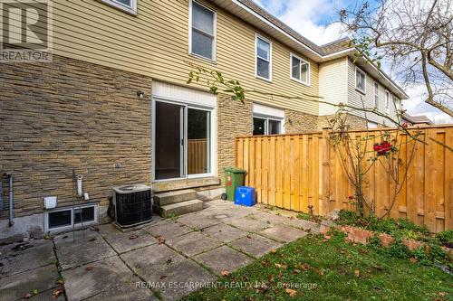 M - 25 Bryna Avenue, Hamilton, ON - Outdoor